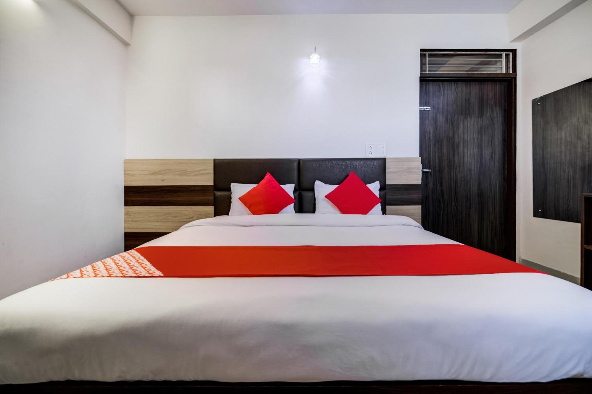 Aarav Hotel Jaipur Eksteriør bilde